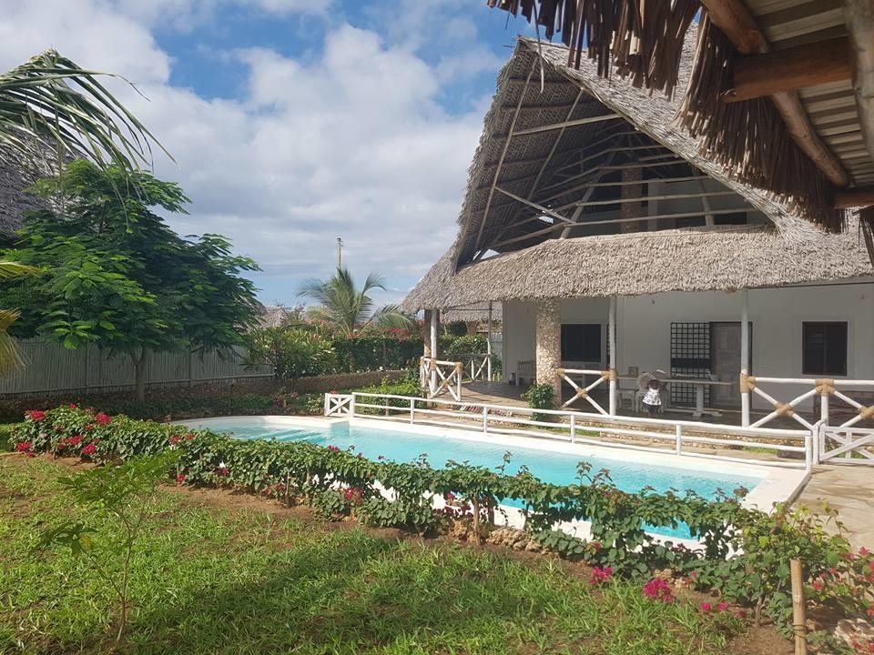 Bed and Breakfast Nyumba Ya Afrika Ватаму Экстерьер фото