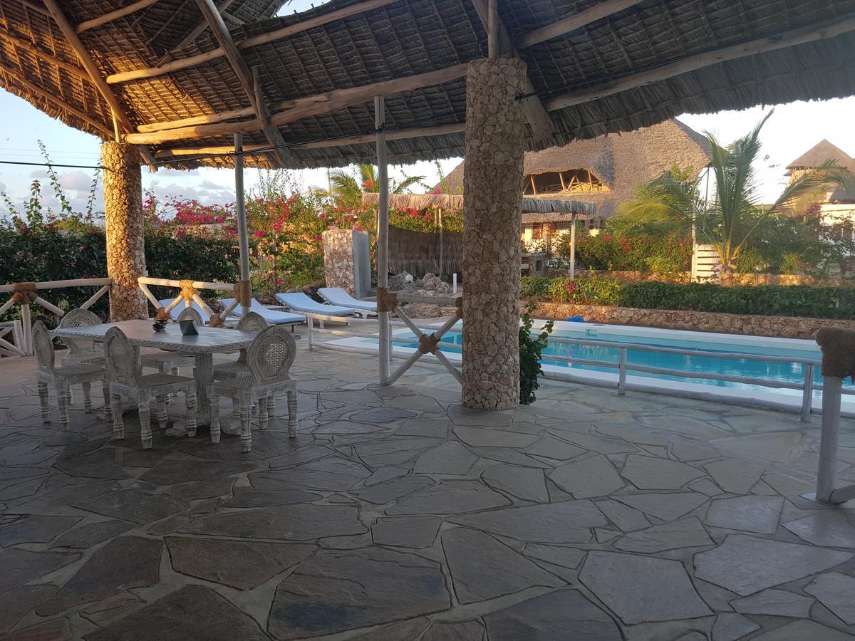 Bed and Breakfast Nyumba Ya Afrika Ватаму Экстерьер фото